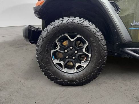 Used 2023 Jeep Wrangler Unlimited Rubicon 4xe AWD/4WD image 14