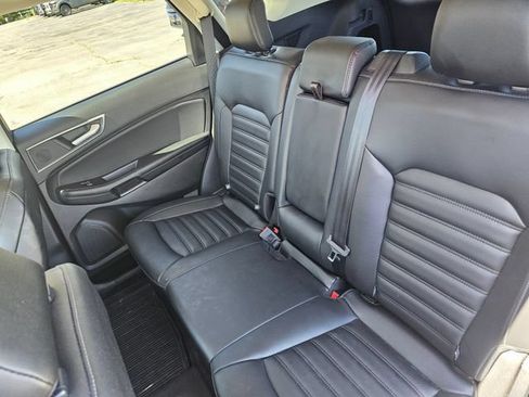 Used 2022 Ford Edge SEL w/ Convenience Package AWD/4WD image 24