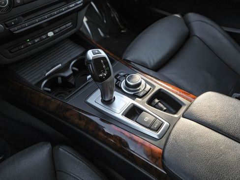 Used 2013 BMW X5 xDrive50i image 27