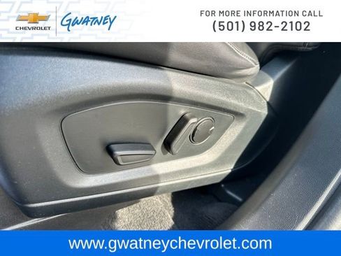 Used 2022 Ford Explorer XLT w/ Equipment Group 202A AWD/4WD image 21