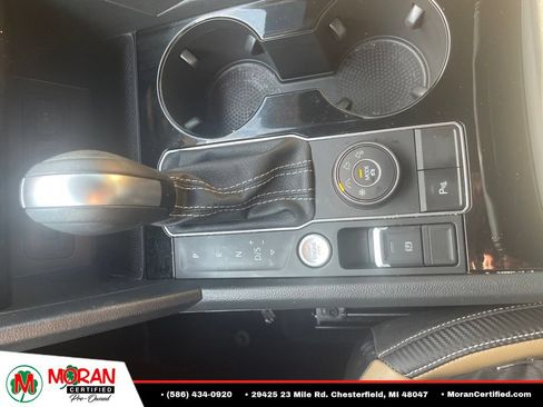 Used 2023 Volkswagen Atlas Cross Sport SE AWD/4WD image 15