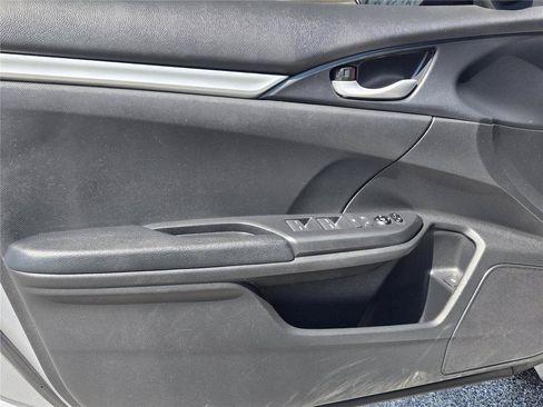 Used 2020 Honda Civic Sport image 10