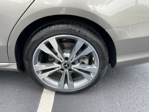 Used 2019 Mercedes-Benz C 300 Sedan image 43