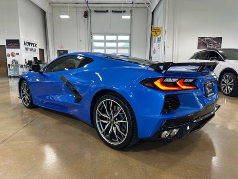 Used 2025 Chevrolet Corvette Stingray Preferred Cpe w/ Z51 Performance Package RWD image 5
