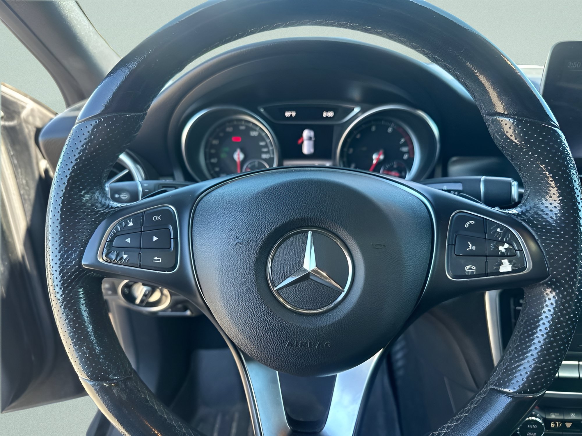 Used 2019 Mercedes-Benz GLA 250 4MATIC image 21