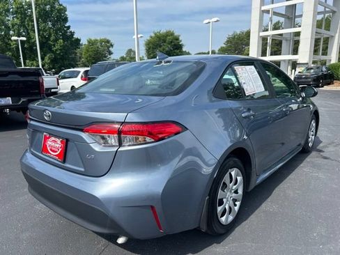 Used 2025 Toyota Corolla LE FWD image 7