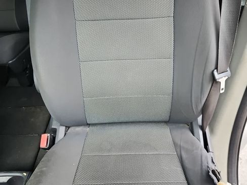 Used 2009 Dodge Grand Caravan SXT FWD image 14
