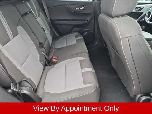 Used 2025 Chevrolet Blazer LT FWD image 30