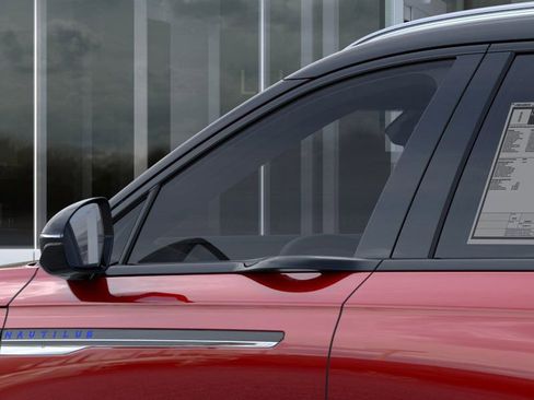 New 2026 Lincoln Nautilus Reserve image 21