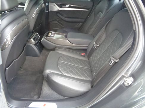 Used 2016 Audi S8 Plus w/ Driver Assistance Package image 6