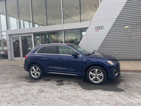 Used 2023 Audi Q3 2.0T Premium Plus image 12