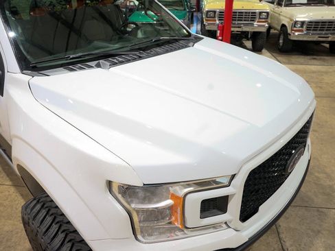 Used 2019 Ford F150 XLT w/ Equipment Group 301A Mid AWD/4WD image 18