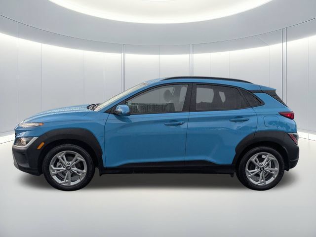 Used 2022 Hyundai Kona SEL w/ Cargo Package FWD image 3