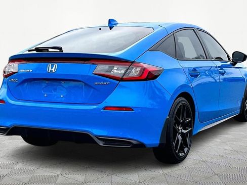 Used 2024 Honda Civic Sport image 6