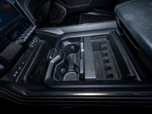 Used 2019 RAM 1500 Limited AWD/4WD image 16