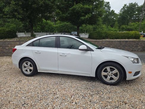Used 2012 Chevrolet Cruze LT FWD image 8