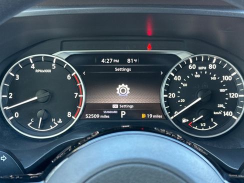 Certified 2023 Nissan Rogue SV image 29