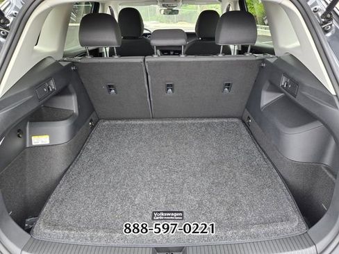 Used 2025 Volkswagen Tiguan S FWD image 16