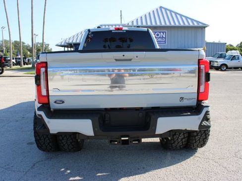 Used 2025 Ford F450 Platinum w/ Platinum Plus Package AWD/4WD image 9