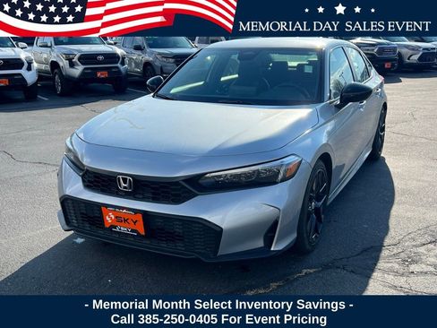 Used 2025 Honda Civic Sport image 2