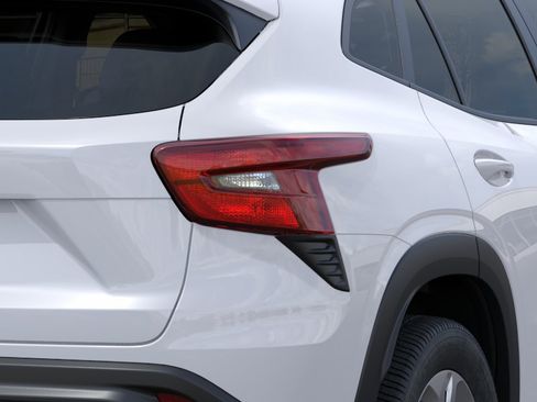 New 2026 Chevrolet Trax LS FWD image 12