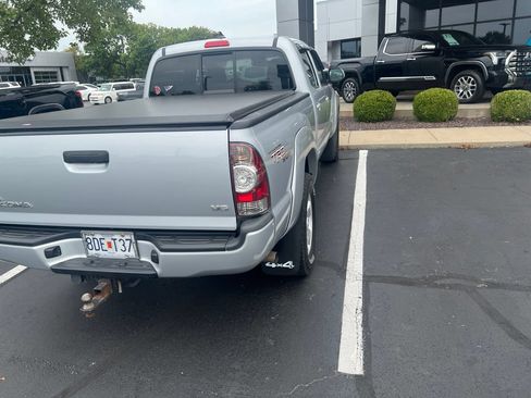 Used 2012 Toyota Tacoma 4x4 Double Cab w/ TRD Sport Pkg image 14