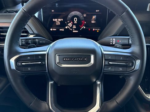 Used 2025 GMC Yukon Denali AWD/4WD image 37