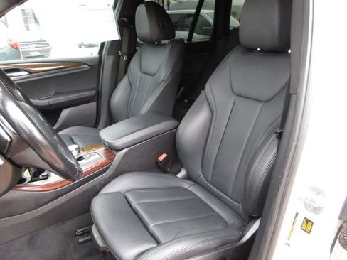 Used 2019 BMW X3 sDrive30i w/ Convenience Package image 11
