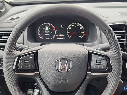 Certified 2026 Honda Ridgeline Black Edition image 21