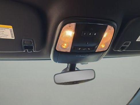 Used 2024 Dodge Durango GT image 27