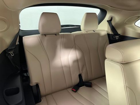 Used 2025 Acura MDX FWD w/ Technology Package image 10