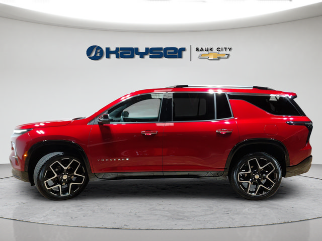 Used 2026 Chevrolet Traverse High Country w/ LPO, Floor Liner Package AWD/4WD image 4
