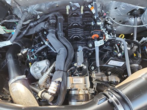 Used 2025 Ford Expedition Tremor AWD/4WD image 28