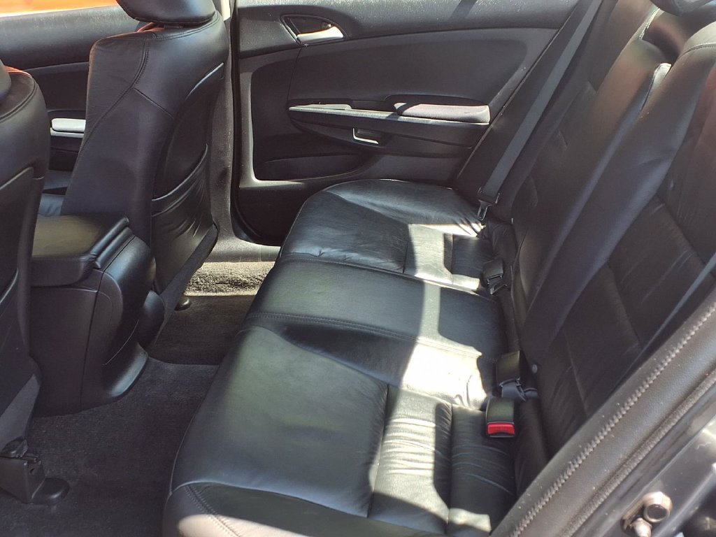 Used 2012 Honda Accord SE image 21
