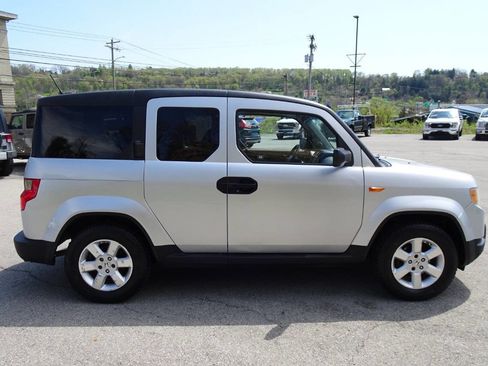Used 2010 Honda Element EX image 5