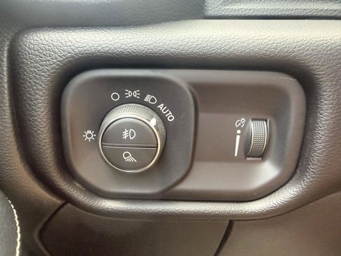 Used 2023 RAM 2500 Big Horn w/ Level B Equipment Group AWD/4WD image 21