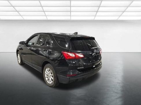 Used 2020 Chevrolet Equinox LS w/ LS Convenience Package FWD image 6