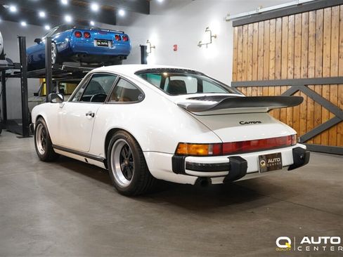 Used 1987 Porsche 911 Carrera RWD image 8