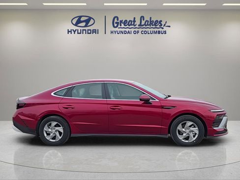 New 2026 Hyundai Sonata SE FWD image 6