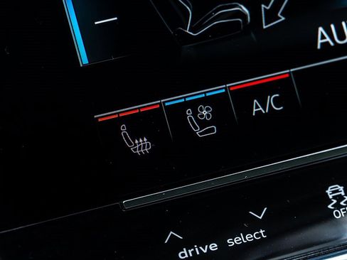 Used 2022 Audi A6 3.0T Prestige image 19