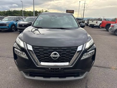 Certified 2023 Nissan Rogue SV AWD/4WD image 2