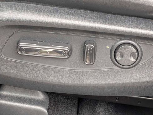 Certified 2025 Honda CR-V EX-L image 16