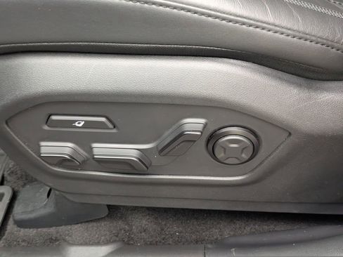 Used 2025 Hyundai Santa Fe Calligraphy image 20