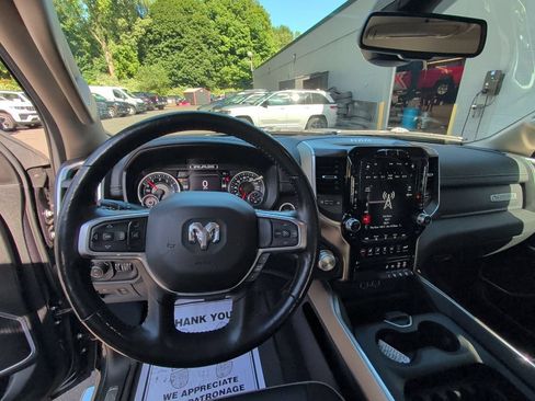 Used 2020 RAM 1500 Laramie AWD/4WD image 11