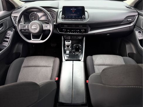 Used 2024 Nissan Rogue SV image 19