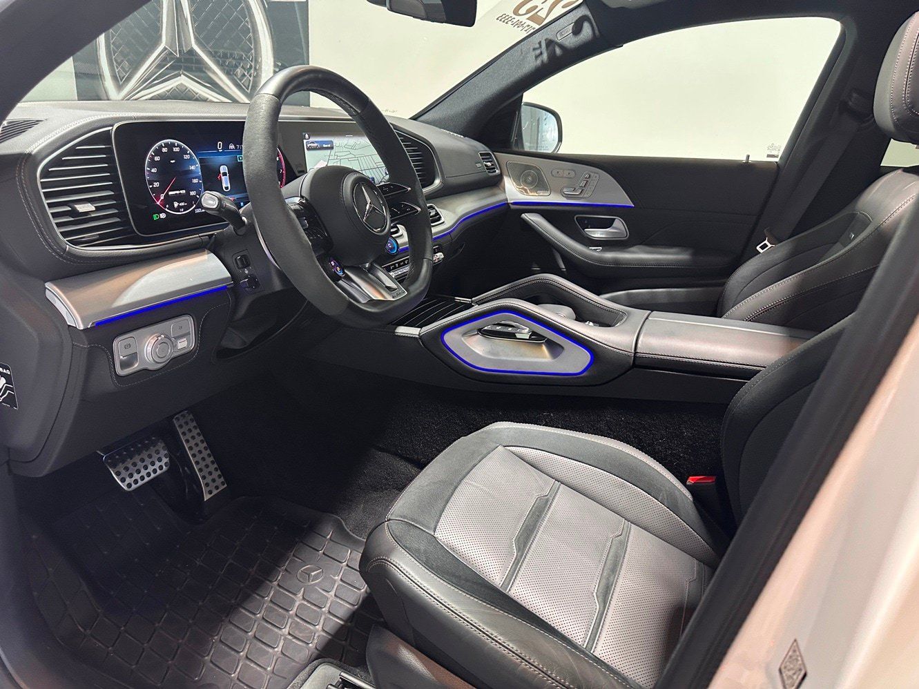 Used 2025 Mercedes-Benz GLE 53 AMG 4MATIC Coupe image 10