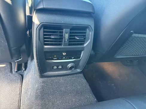 Used 2020 BMW 330i xDrive 330i xDrive w/ Driving Assistance Package image 13