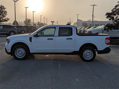 Certified 2025 Ford Maverick XL image 7