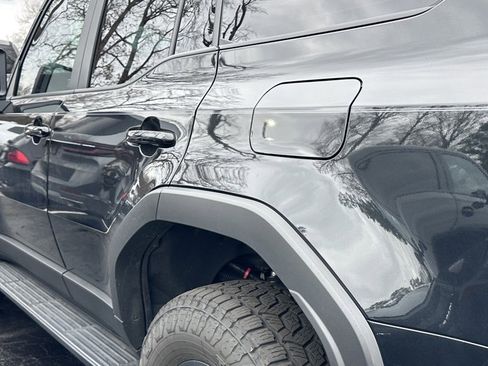 Used 2024 Lexus GX 550 550 Overtrail image 12