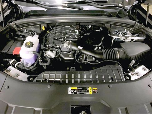 New 2025 Jeep Grand Cherokee Limited w/ Trailer Tow Package image 10